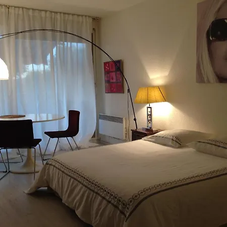 Brigitte Studio Centre Saint Tropez Parking Piscine Wifi Vue Mer Exterior photo
