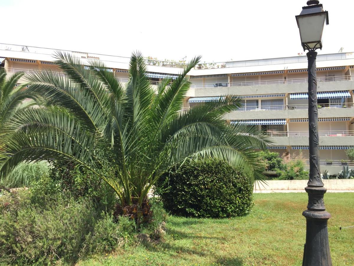 Apartamento Brigitte Centre Tropez Parking Piscine Wifi Vue