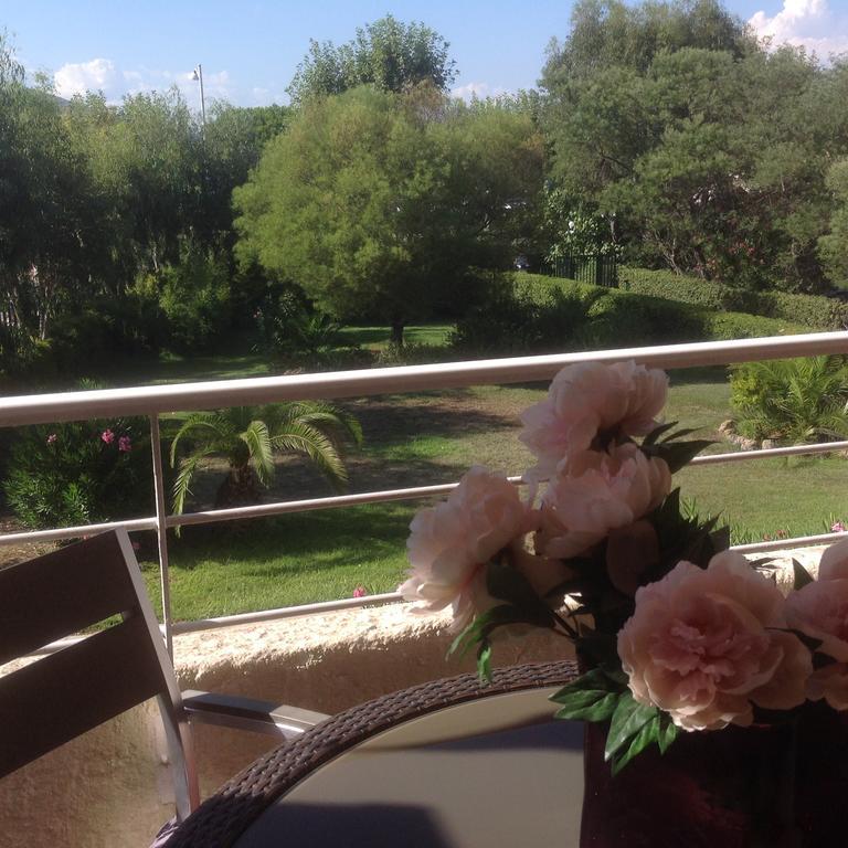 Apartamento Brigitte Centre Tropez Parking Piscine Wifi Vue